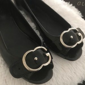 Gucci Peep-toe Slip-On Buckle Flats